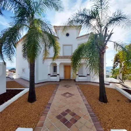 Bellegarde Marina Villa *