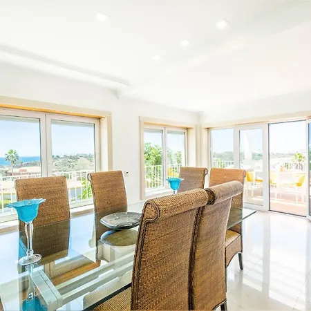 Bellegarde Marina Villa *