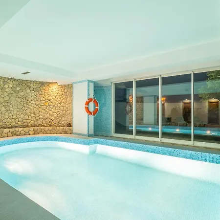 Bellegarde Marina Villa